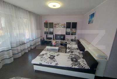 Casă individuală cu 5 camere în Malu Mare