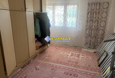 Casa de vanzare 5 camere teren aferent 1410 mp cu toate utilitatile zona Oarda - 6