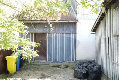 Casa cu Teren 2288 MP GURA HUMORULUI - 11
