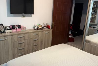 Apartament cu 2 camere semidecomandat în Aurel Vlaicu