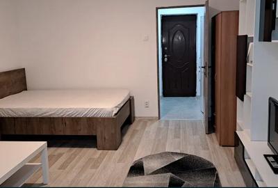 Dristor,bl.reabilitat,Amenajata,balcon,se vinde mobilata utilata complet,Merita! - 1