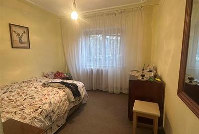 Apartament cu 3 camere decomandat în Centru Civic