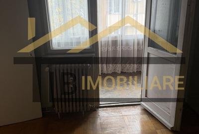 Apartament cu 2 camere, 39mp, Zona 7 noiembrie - 7