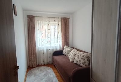 Vând  apartament 3 camere - 11