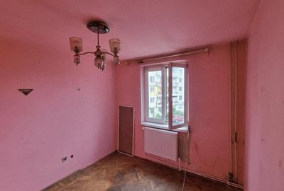 Apartament ultracentral (strada Horia) 3 camere, balcon, lift, 70mp - 14