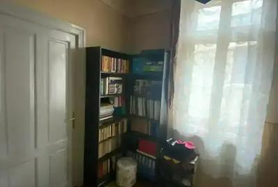 Casa Cotroceni |  Singur Curte |  Central | Metrou Eroilor - 8