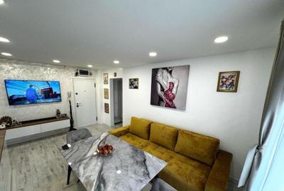 Apartament cu 3 camere decomandat în Dacia