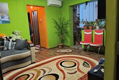 RENOVAT RECENT! AP 4 camere, Viziru 1, Etaj 1, Confort 2 - 60 mp - 1