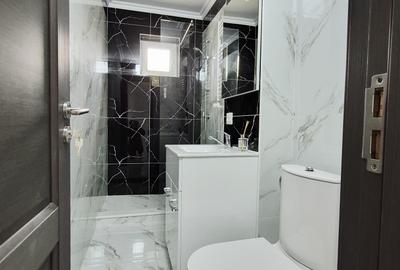 Apartament doua camere ultimul etaj zona centrala _Est Clinic - 4