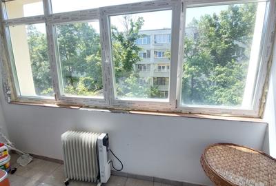 Apartament 4 camere , 2/4, Titan , Theodor Pallady, metrou 1 Decembrie - 9
