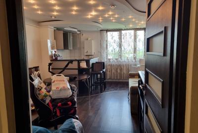 Garsonieră nedecomandată în Aleea Carpați