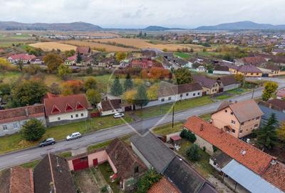 Casă individuala spatioasa cu 8 camere si teren 610 mp centru BOD - 5