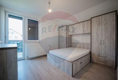 Casă / Vilă cu 4 camere de vânzare - 16