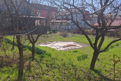 Teren Privat Intravilan - 532mp - Gaz + Curent + Apa Curenta+Canalizare-Popesti - 1