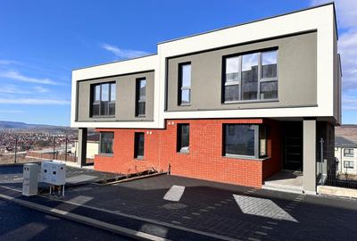 Casa/duplex de vanzare 3 nivele 170mp utili zona Narciselor 270mp teren - 2