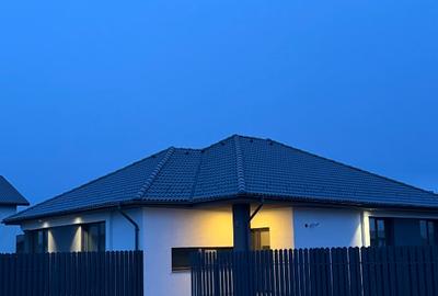 Casă individuală cu 4 camere în Sânpetru