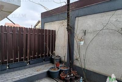 Vila moderna insiruita cu etaj,  mansarda si garaj in Magurele la 10 minute de B - 11