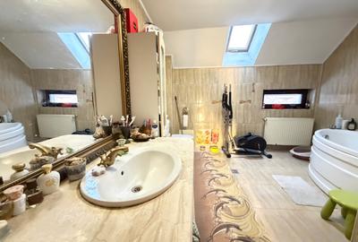 Vila P + M , 4 dormitoare, Traian - 8