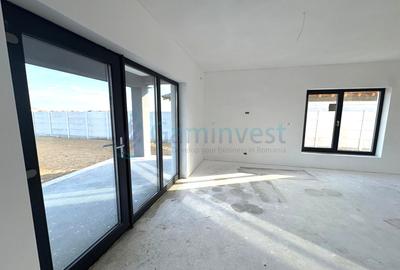 Casa cu 4 camere de vanzare in Santandrei, Bihor GAMINVEST V4489 - 1