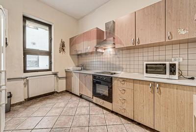 Apartament cu 4 camere de vânzare în zona Ultracentral - 5