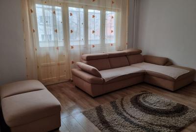 Apartament cu 2 camere semidecomandat, mobilat în Spitalul Județean
