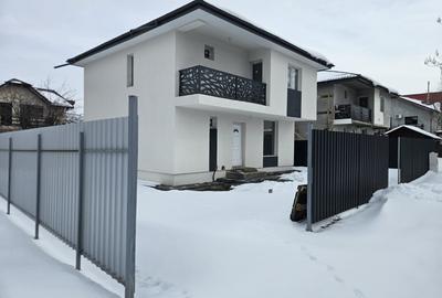 Casă individuală cu 4 camere în Clinceni