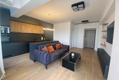 Apartament cu 2 camere semidecomandat, mobilat în Pipera