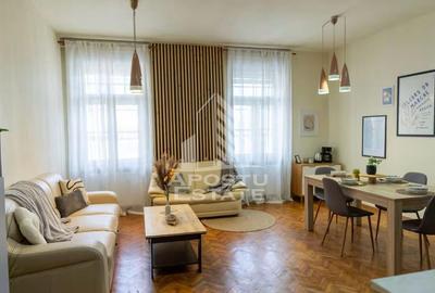 Apartament cu farmec istoric, Piața Victoriei, 63 mp utili , lift - 1