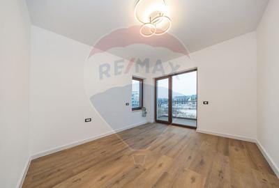 Apartament nou luminos 2 camere Etaj 1 Complex Paradis - 1