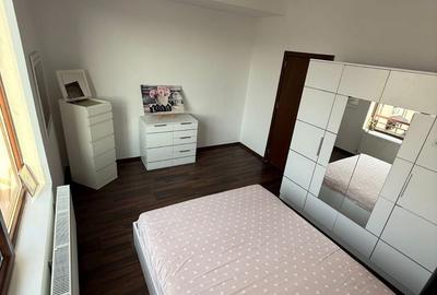 Inchiriez apartamant 2 camere - 2