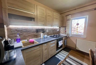 Apartament 3 camere, semidecomandat, 72mp, etaj 1/4 - Buziasului - 6