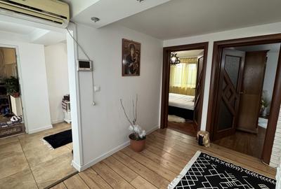 Vila P+M, Sc = 135 mp, Teren = 1072 mp, zona centrala – str. Salcamului - 13