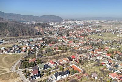 Casă spațioasă cu 2 corpuri și teren generos – zona Bunloc - 17