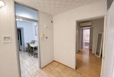 Comision 0%, Apartament 3 Camere, Decomandat, Etaj 3, Garaj, Aradului - 11