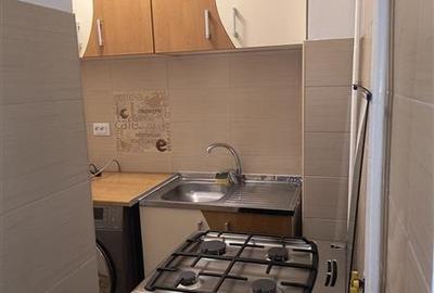 De inchiriat garsoniera utilata si mobilata, in zona Grivitei, Brasov - 8