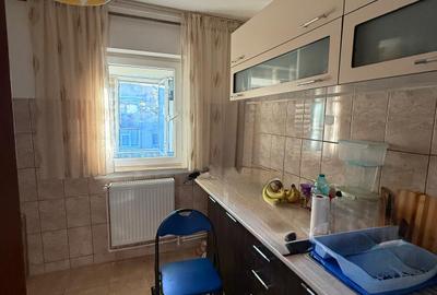 Vând apartament 2 camere - 1