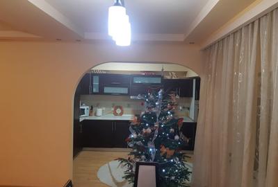 Vând casă și teren  situata într-o zonă deosebită și linistita - 3