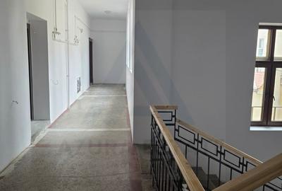 Garsonieră renovata 35 mp etaj 1 dispune de  pivnita in zona Centrala - 9
