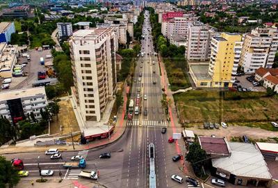 Spatiu la bulevard Nicolina - Rond vechi - 1