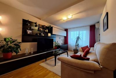 Apartament cu 3 camere decomandat, mobilat în Circumvalațiunii