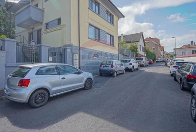Apartament de 2 camere, de inchiriat, Centrul Istoric - 1