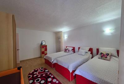 Casa-Vila/chiar lângă pensiunea Amara - 31