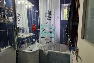 Apartament 2 camere, str Armoniei, etaj intermediar - 12