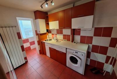 Apartament cu 3 camere  Zona Sagului