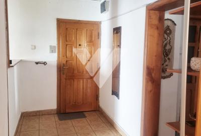 Apartament 3 camere luminos 2 bai decomandat lift - Terezian Sibiu - 10