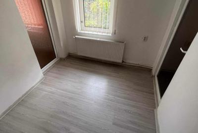 Casa 6 Camere P+1, Targu-Carbunesti - 10