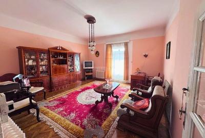 Vila Istorica de vanzare in Centru Timisoara 300 mp utili COMISION 0 - 4