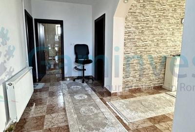 Casa pe 3 nivele si teren de vanzare, central in Sanmartin,  Bihor - 9