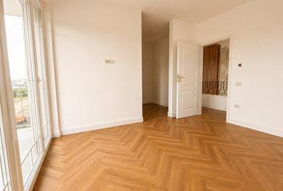 "The Mansion" by Alpha City Residence - 11