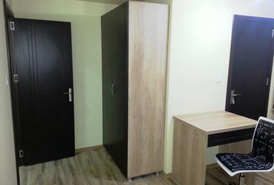 Apartament in casa triplex, parcare in curte.Semicentral pe str.Minerilor nr50B. - 11